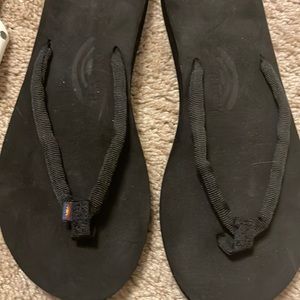 Rainbow 🌈 flip flops